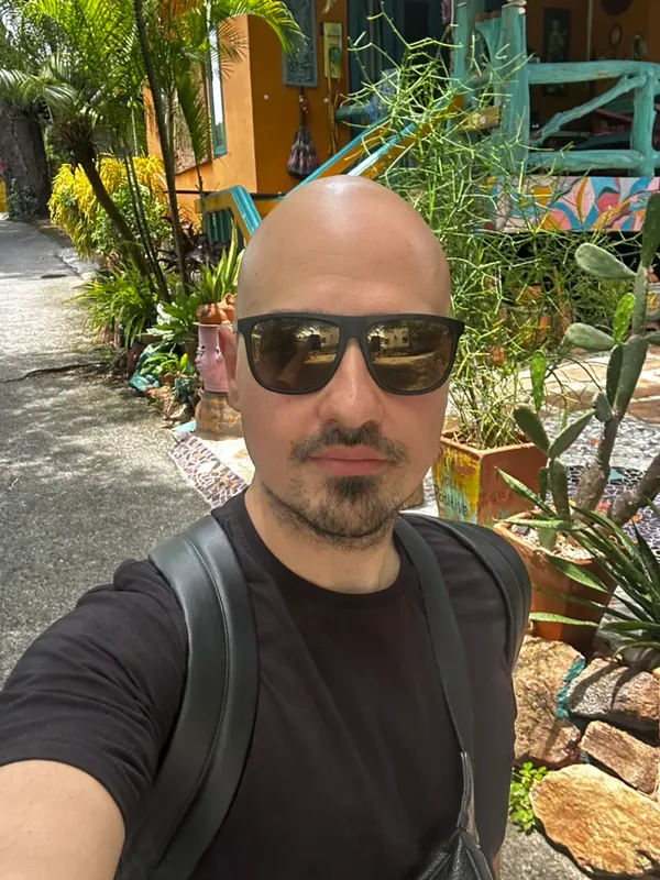 Dušan Todorović walking during travel